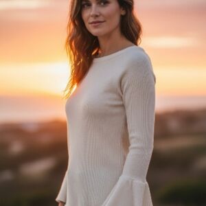 SO Cream Long Sleeve Women's Top